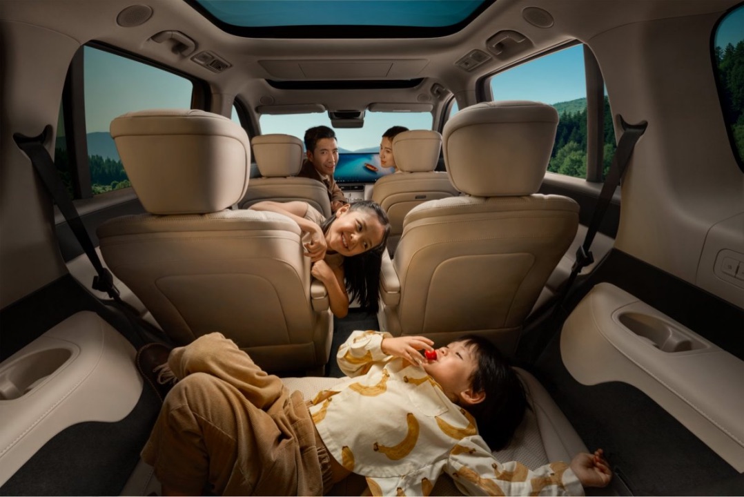 副本【新闻通稿】智享大六座旗舰SUV风云T11全球上市,限时抢鲜价17.99万元起!1865.jpeg 副本【新闻通稿】智享大六座旗舰SUV风云T11全球上市,限时抢鲜价17.99万元起!1865.jpeg