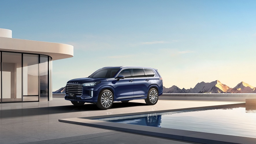 家庭混动SUV旗舰之争：揽月C-DM以越级实力对标魏牌蓝山