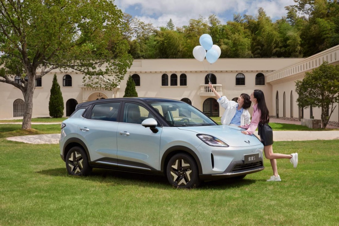 副本【新闻稿】开缤果新年更BINGO!缤果家族×良品铺子携手共赴缤纷年味之旅616.jpeg 副本【新闻稿】开缤果新年更BINGO!缤果家族×良品铺子携手共赴缤纷年味之旅616.jpeg