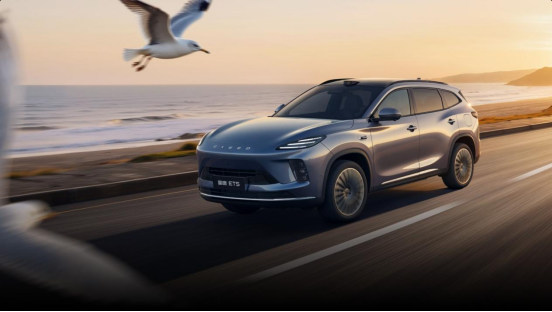 星途ET5泊车恐惧症的终结者，如何做到“停得比你好”？