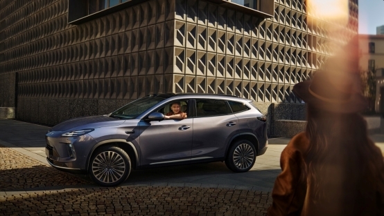 “智驾平权”不是口号 星途ET5用15万价格掀起技术普惠革命