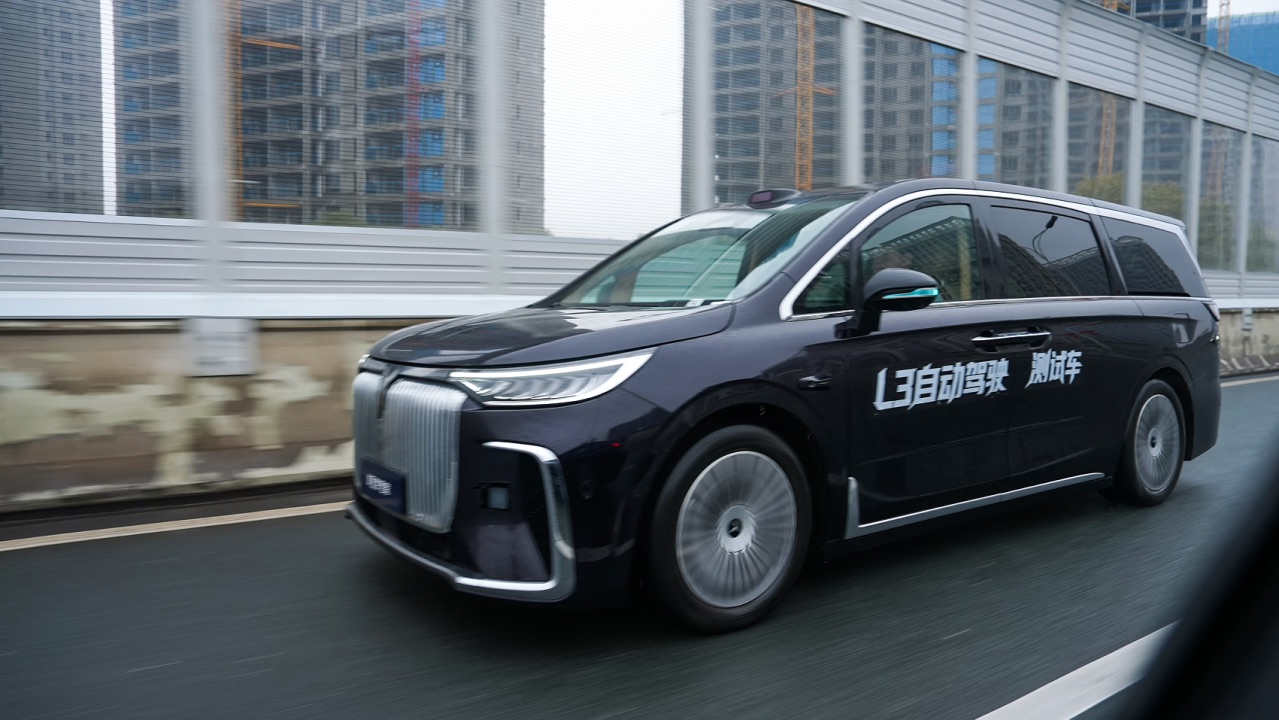 【快讯】岚图梦想家L3级自动驾驶路测震撼曝光 王炸“珠峰（代号）”即将登场！617.jpeg